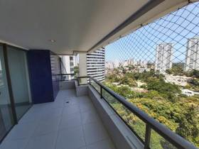 Apartamento com 4 Quartos à Venda, 257 m² em Horto Florestal - Salvador