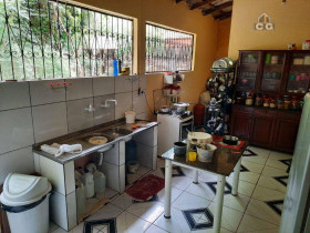 Casa de Condomínio com 4 Quartos à Venda, 206 m² em São José Operário - Manaus