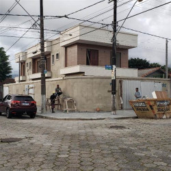 Casa à Venda, 72 m² em Maracanã Mirim - Praia Grande
