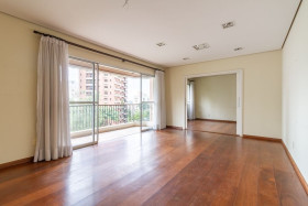 Apartamento com 3 Quartos à Venda, 142 m² em Morumbi - São Paulo