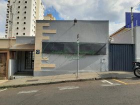 Casa com 1 Quarto para Alugar, 180 m² em Vila Redentora - São José Do Rio Preto