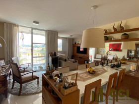 Apartamento com 3 Quartos à Venda, 70 m² em Rio Pequeno - São Paulo