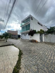 Casa com 5 Quartos à Venda, 204 m² em Vaquejada - Serrinha