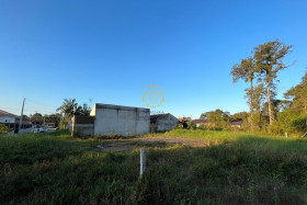 Terreno à Venda, 130 m² em Rio Gracioso - Itapoá