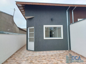 Casa com 2 Quartos à Venda, 125 m² em Jardim Continental Iii - Taubaté