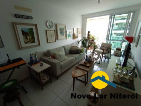 Apartamento com 3 Quartos à Venda, 126 m² em Charitas - Niterói