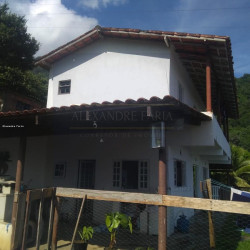 Chácara com 3 Quartos à Venda, 2.000 m² em Enseada - São Sebastião