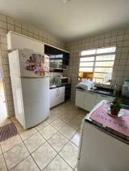 Casa com 2 Quartos à Venda, 170 m² em Beija-flor - Uberaba