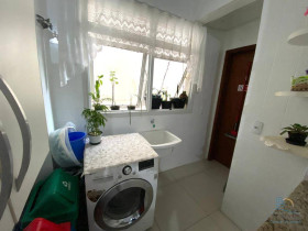 Apartamento com 3 Quartos à Venda, 101 m² em Centro - Joinville