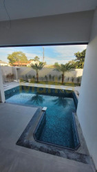 Casa com 4 Quartos à Venda, 255 m² em São João Do Rio Vermelho - Florianópolis