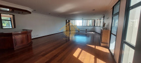 Apartamento com 4 Quartos à Venda, 360 m² em Vila Nova Conceição - São Paulo
