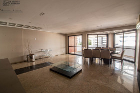 Apartamento com 4 Quartos à Venda, 252 m² em Cremação - Belém