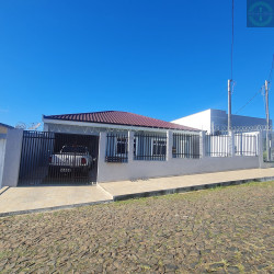 Casa com 3 Quartos à Venda, 140 m² em Contorno - Ponta Grossa