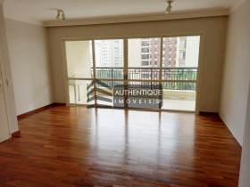 Apartamento com 3 Quartos à Venda, 125 m² em Moema - São Paulo