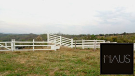 Fazenda à Venda, 90 m² em Esmeraldas