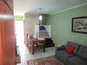 Casa com 2 Quartos à Venda, 77 m² em Parque Oratório - Santo André