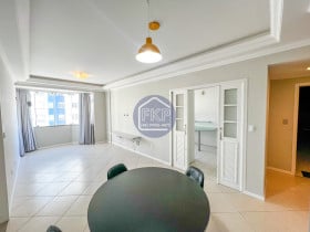 Apartamento com 3 Quartos à Venda, 101 m² em Centro - Florianópolis
