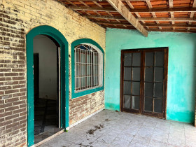 Casa com 2 Quartos à Venda, 360 m² em Cidade Nova Peruíbe - Peruíbe