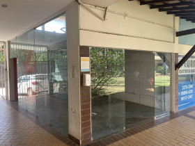 Sala Comercial para Alugar, 44 m² em Recreio Ipitanga - Lauro De Freitas