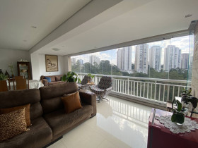 Apartamento com 3 Quartos à Venda, 128 m² em Vila Andrade - São Paulo