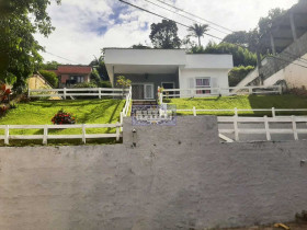 Imóvel com 2 Quartos à Venda, 430 m² em Vale Do Paraíso - Teresópolis