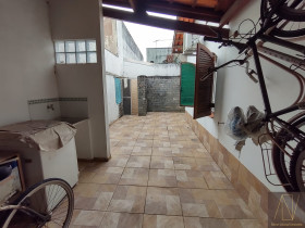 Casa com 3 Quartos à Venda, 136 m² em Massaguaçu - Caraguatatuba