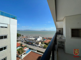 Apartamento com 3 Quartos à Venda, 115 m² em Balneário - Florianópolis