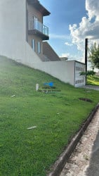 Terreno em Condomínio à Venda, 150 m² em Villas Do Jaguari - Santana De Parnaíba