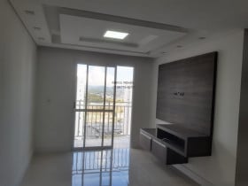 Imóvel com 3 Quartos à Venda, 71 m² em Jardim Tamoio - Jundiaí