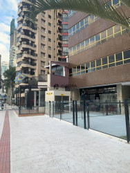 Sala Comercial à Venda, 274 m² em Centro - Balneário Camboriú