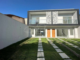 Casa com 4 Quartos à Venda, 176 m² em Manguinhos - Serra