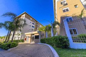 Apartamento com 2 Quartos à Venda, 86 m² em Medianeira - Porto Alegre