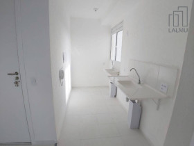 Apartamento com 2 Quartos para Alugar, 40 m² em Vila Do Encontro - São Paulo