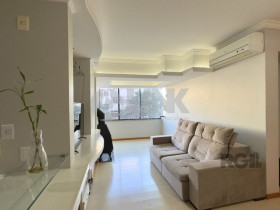 Apartamento com 3 Quartos à Venda, 85 m² em Santana - Porto Alegre