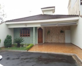 Casa com 3 Quartos à Venda,  em Sorocaba