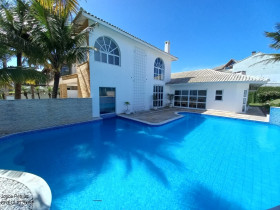 Casa com 6 Quartos à Venda, 450 m² em Josedy - Peruíbe