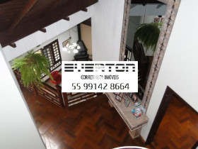 Casa com 4 Quartos à Venda, 330 m² em São José - Santa Maria