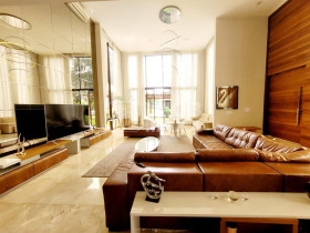 Casa com 4 Quartos à Venda, 680 m² em Park Way - Brasília