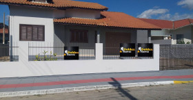 Casa com 2 Quartos à Venda, 450 m² em Xv De Novembro - Tijucas
