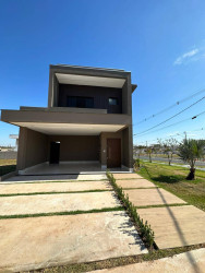 Casa com 3 Quartos à Venda, 230 m² em Condomínio Belvedere Ii - Cuiabá