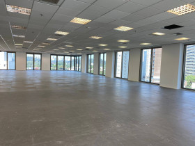 Imóvel Comercial para Alugar, 688 m² em Itaim Bibi - São Paulo