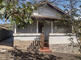Casa com 2 Quartos à Venda, 54 m² em Pocinhos Do Rio Verde - Caldas