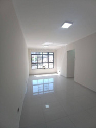 Apartamento com 2 Quartos à Venda, 90 m² em Embaré - Santos