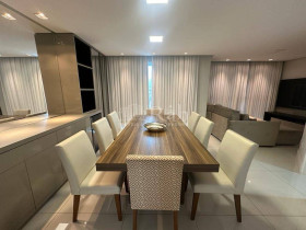 Apartamento com 4 Quartos à Venda, 129 m² em Centro - Balneário Camboriú