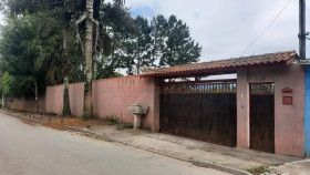 Chácara com 3 Quartos à Venda, 1.800 m² em Atibaia