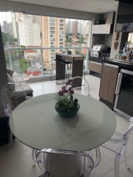 Apartamento com 2 Quartos à Venda, 76 m² em Aclimação - São Paulo