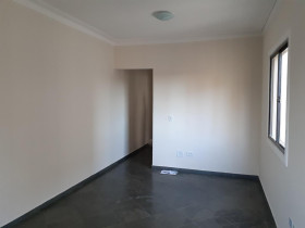 Apartamento com 1 Quarto à Venda, 34 m² em São Judas - Piracicaba
