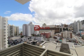 Apartamento com 3 Quartos à Venda, 148 m² em Centro - Florianópolis