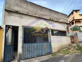 Casa com 2 Quartos à Venda,  em Vila Jardim Sao Jose - São João Del Rei