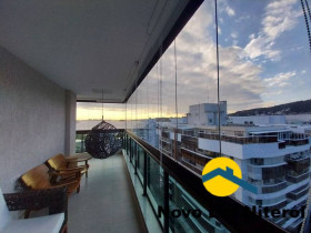 Apartamento com 2 Quartos à Venda, 96 m² em Charitas - Niterói